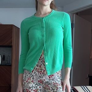 Green round neck cardigan